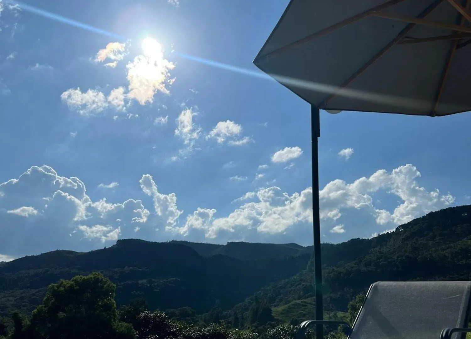 Alojamento de Turismo Selvagem Vivenda Le Vin Em Alfredo Wagner Vila